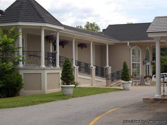 Inn At Arbor Ridge Hotel And Conference Center Hopewell Junction Dış mekan fotoğraf